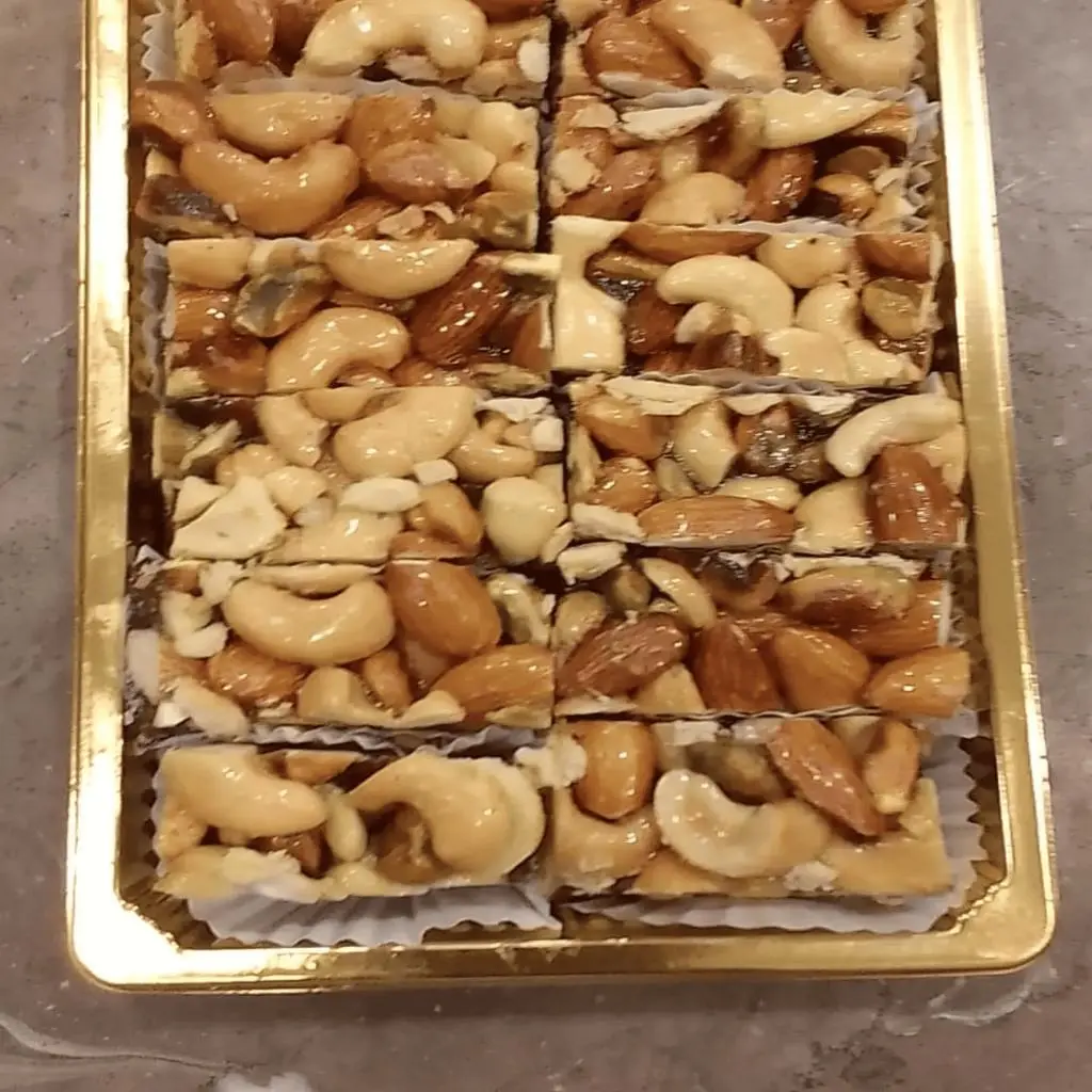 تمرية بالمكسرات